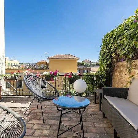 Vatican Terrace * Roma