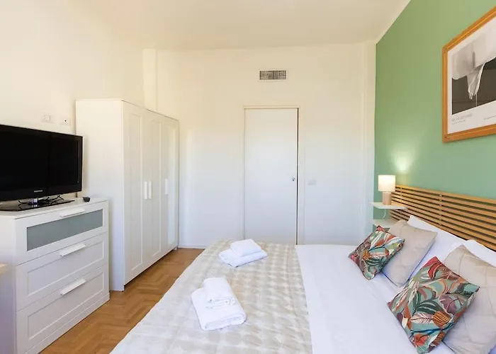 Vatican Terrace Apartament