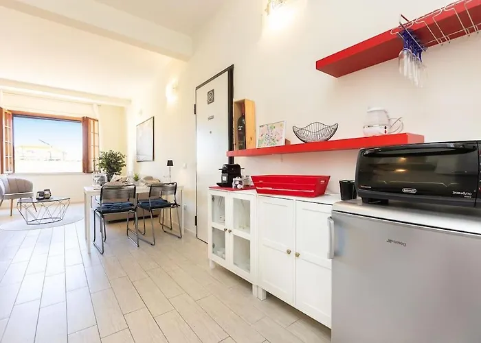 Vatican Terrace Apartment *